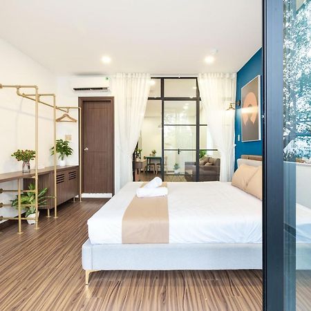 Cozrum Smart - First Target Hotel Ho Chi Minh City Bagian luar foto