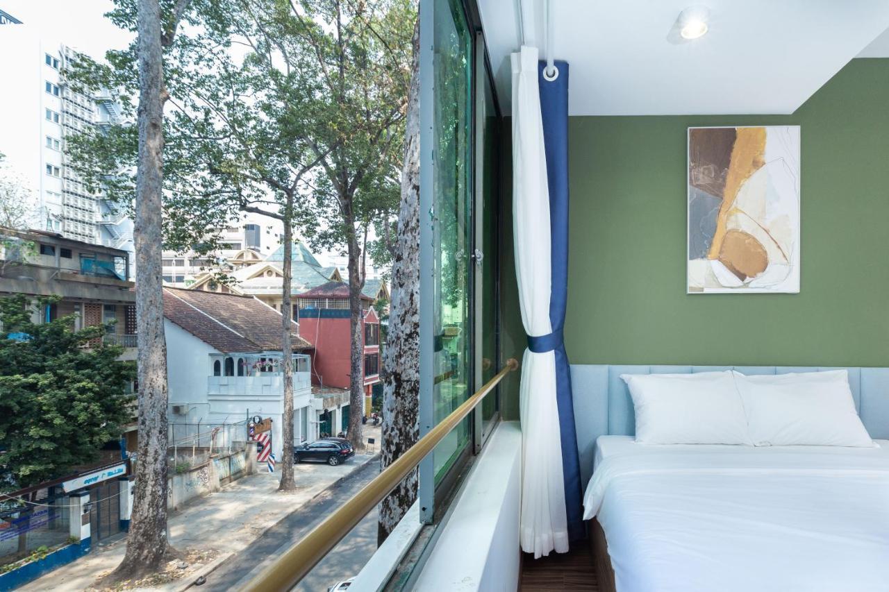 Cozrum Smart - First Target Hotel Ho Chi Minh City Bagian luar foto