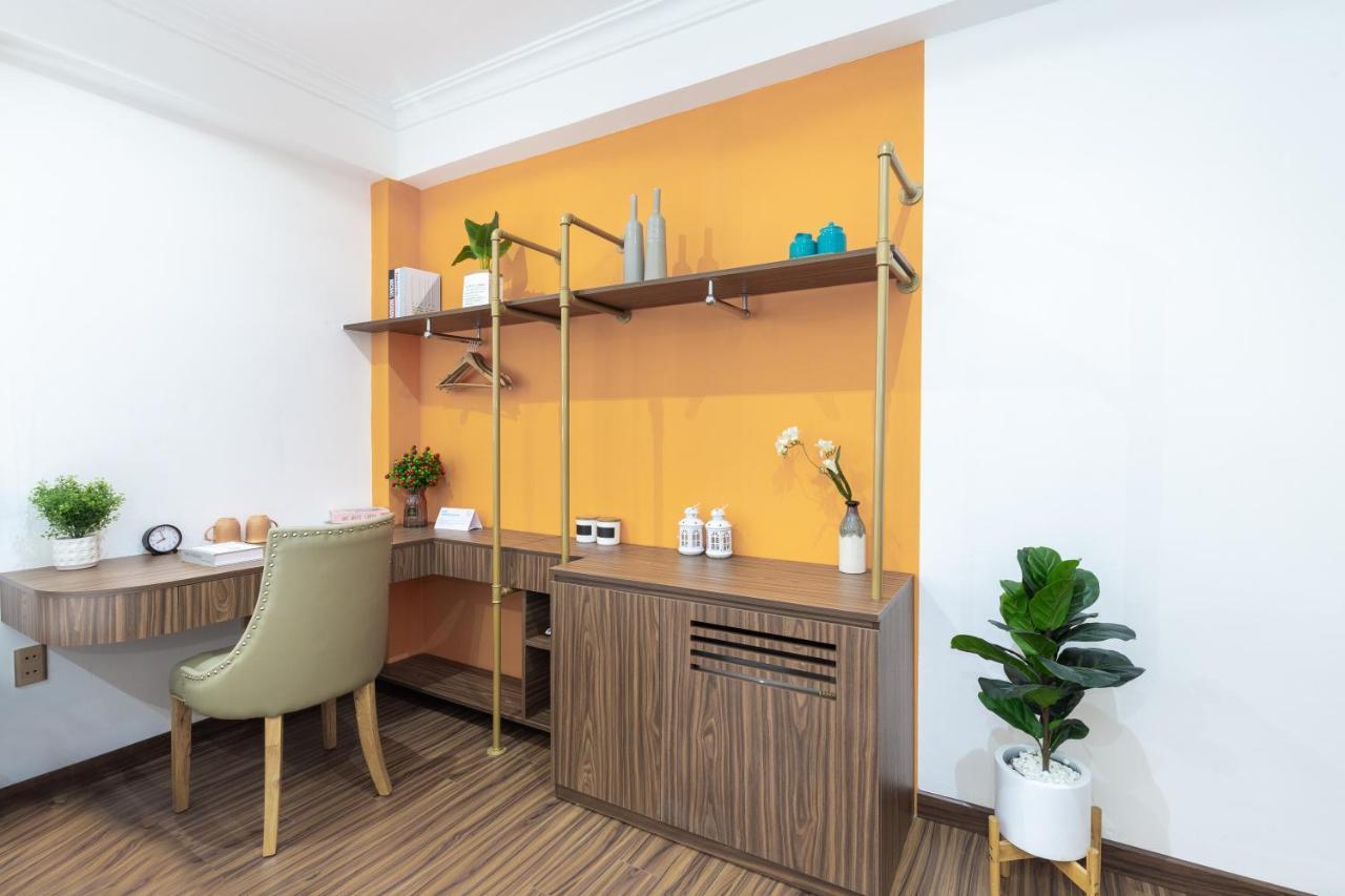 Cozrum Smart - First Target Hotel Ho Chi Minh City Bagian luar foto