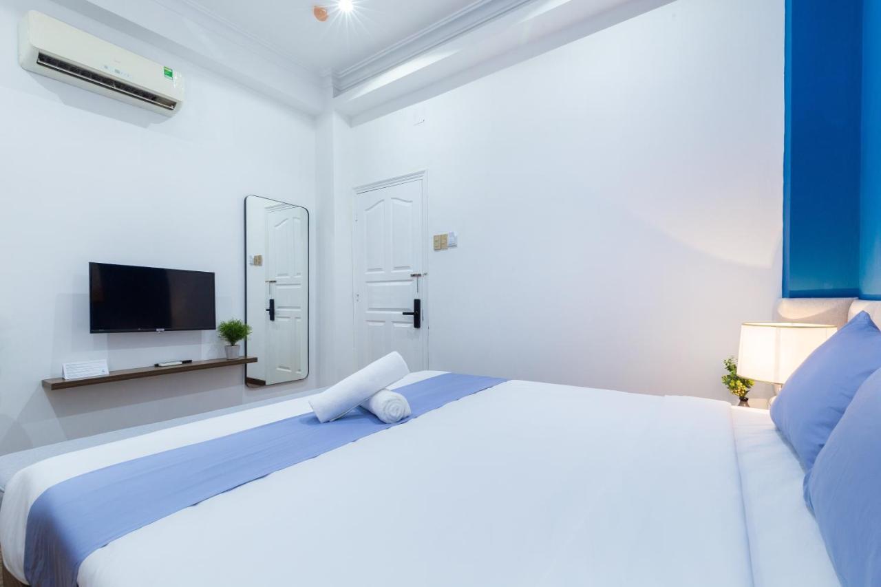 Cozrum Smart - First Target Hotel Ho Chi Minh City Bagian luar foto